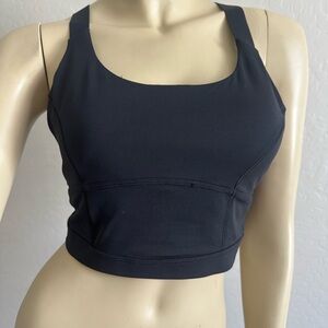 NWOT Lululemon Black Sports Bra Size 8